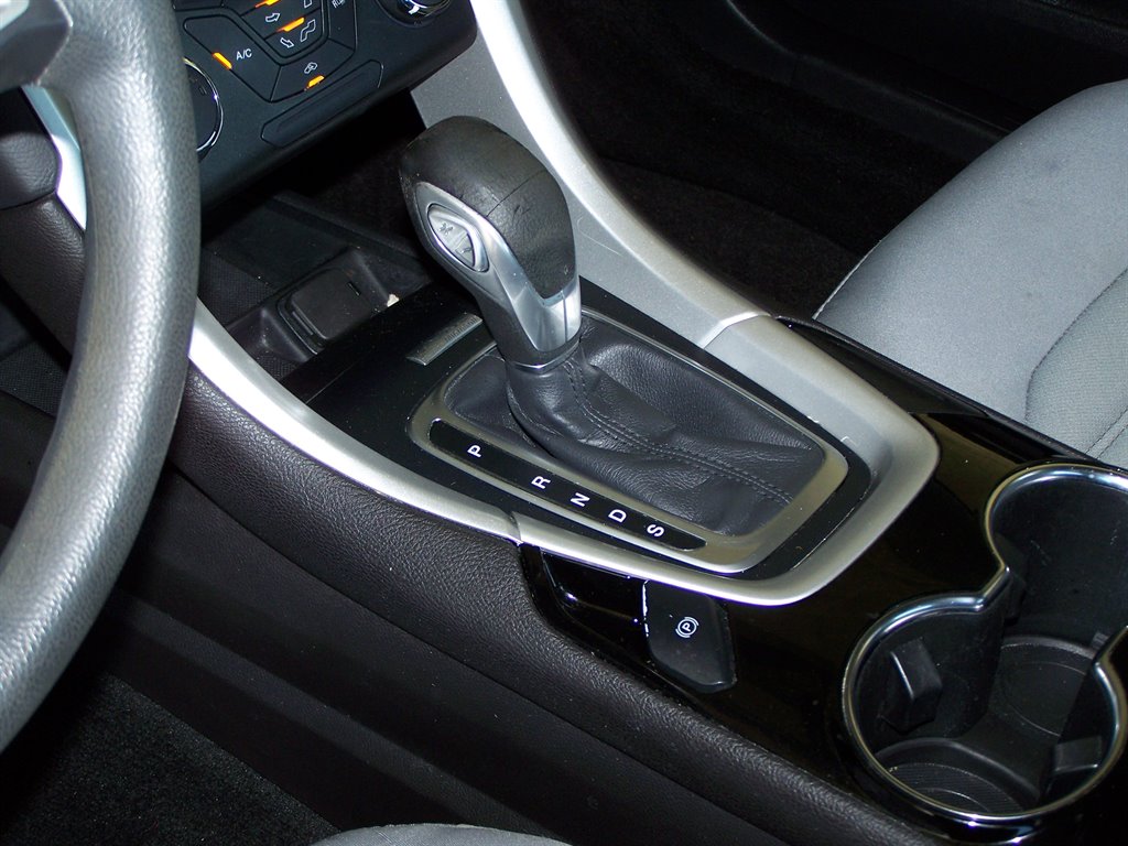 2014 Ford Fusion - $11,890