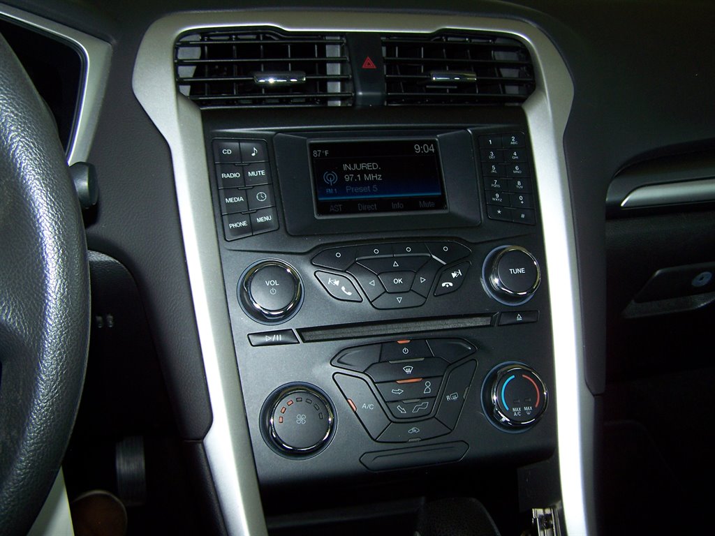 2015 Ford Fusion - $9,990