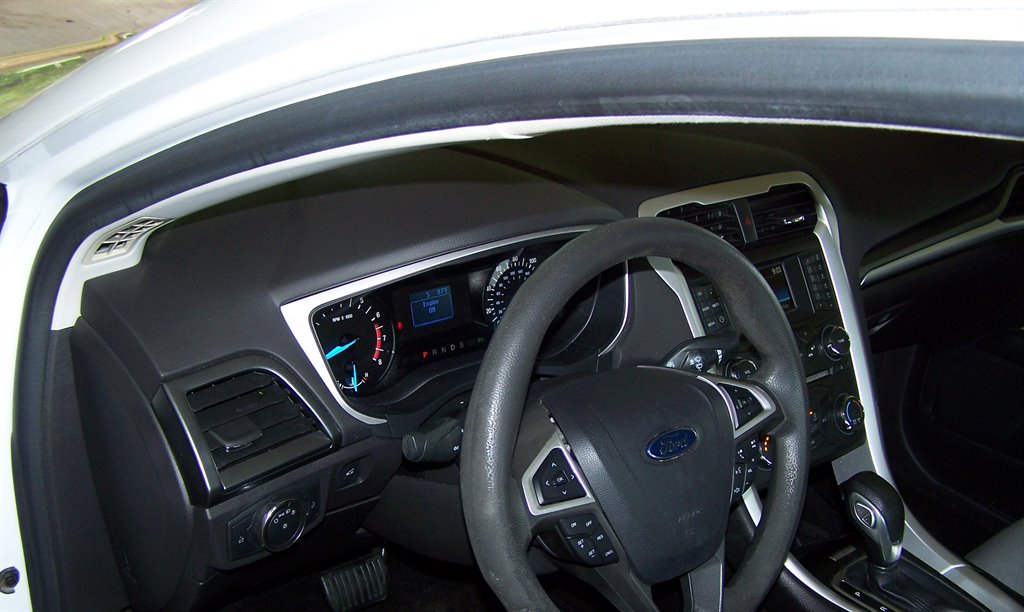 2015 Ford Fusion - $9,990
