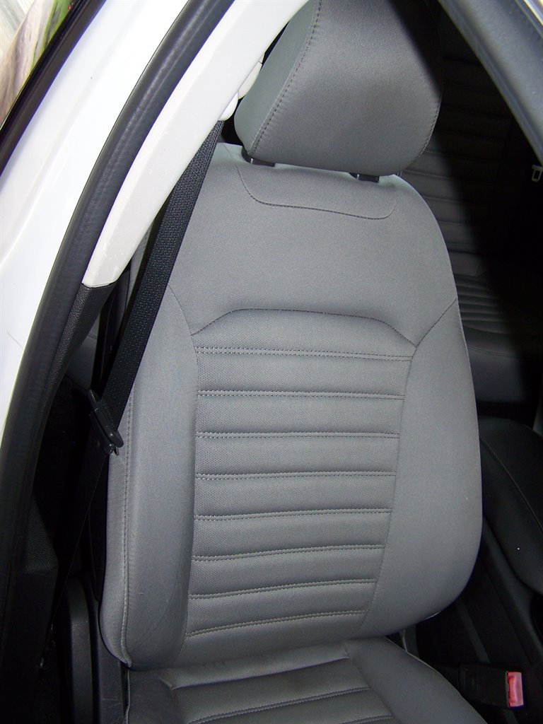 2015 Ford Fusion - $9,990