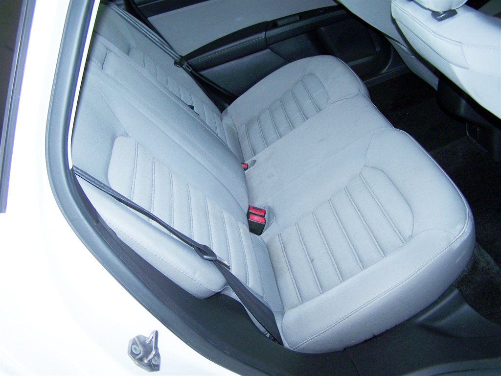 2015 Ford Fusion - $9,990