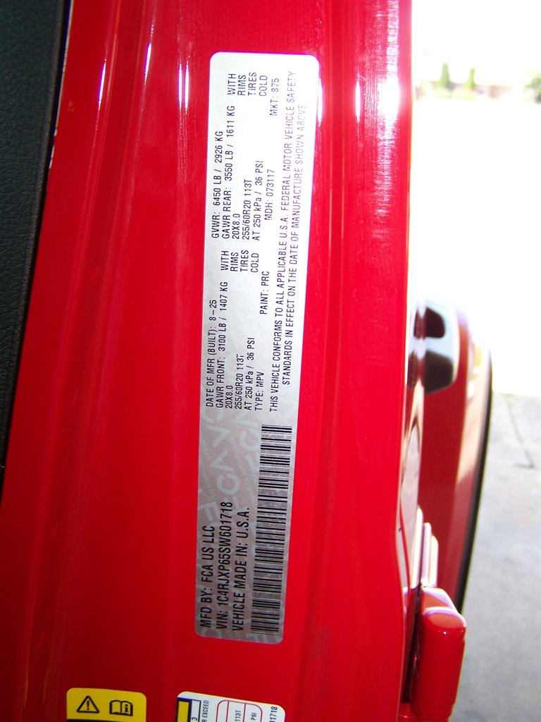 2025 Jeep Wrangler - $32,890