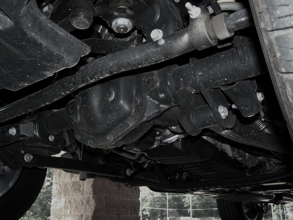 2025 Jeep Wrangler - $32,890