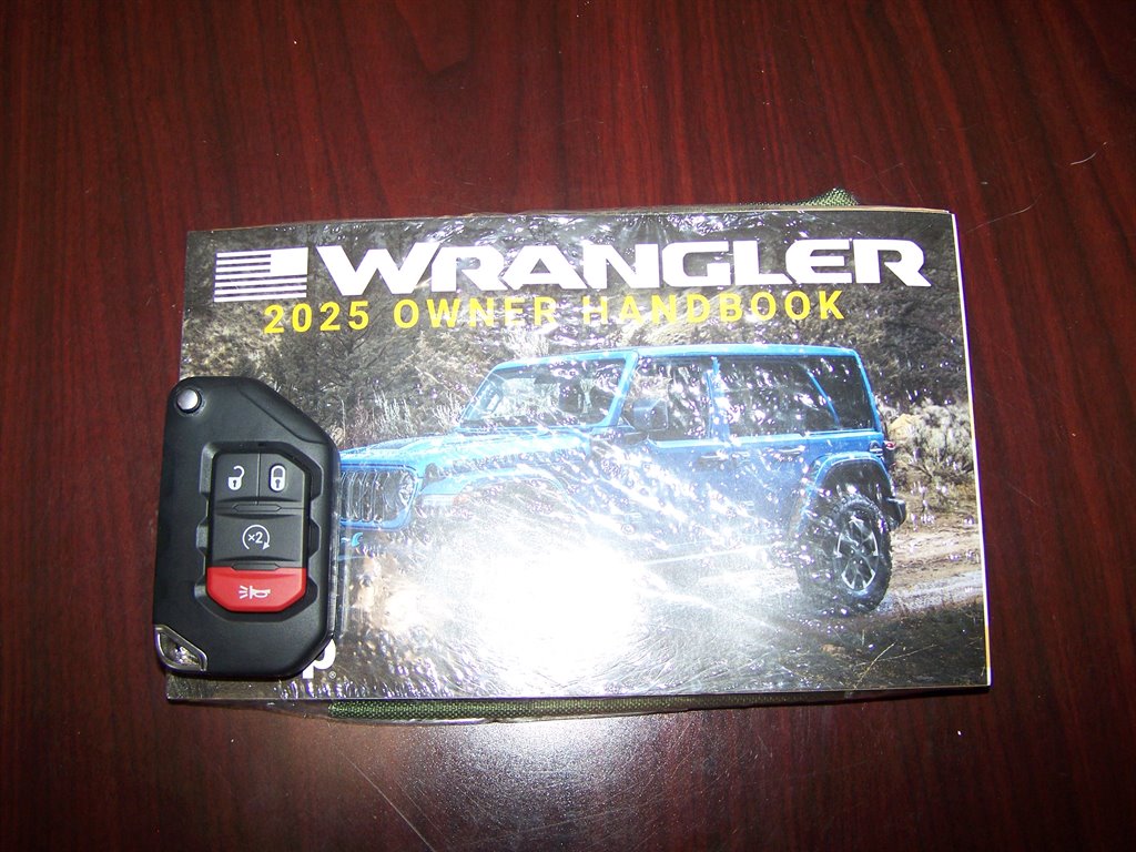 2025 Jeep Wrangler - $32,890