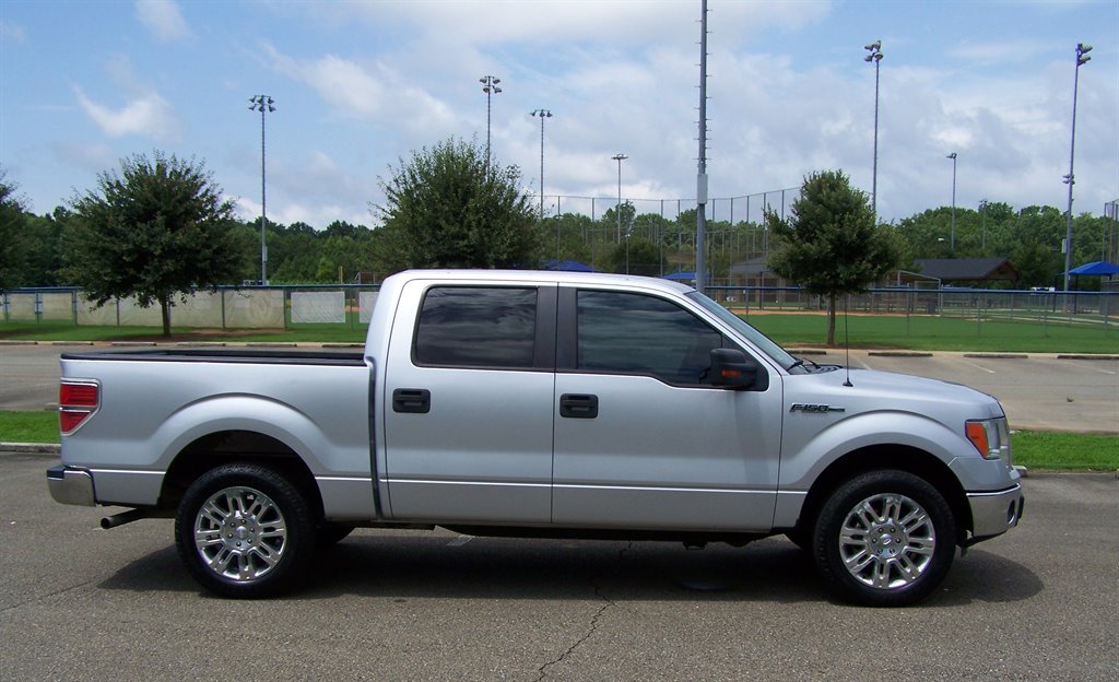 2012 Ford F150 - $13,890