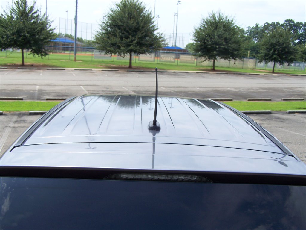 2010 Mitsubishi Outlander - $12,890