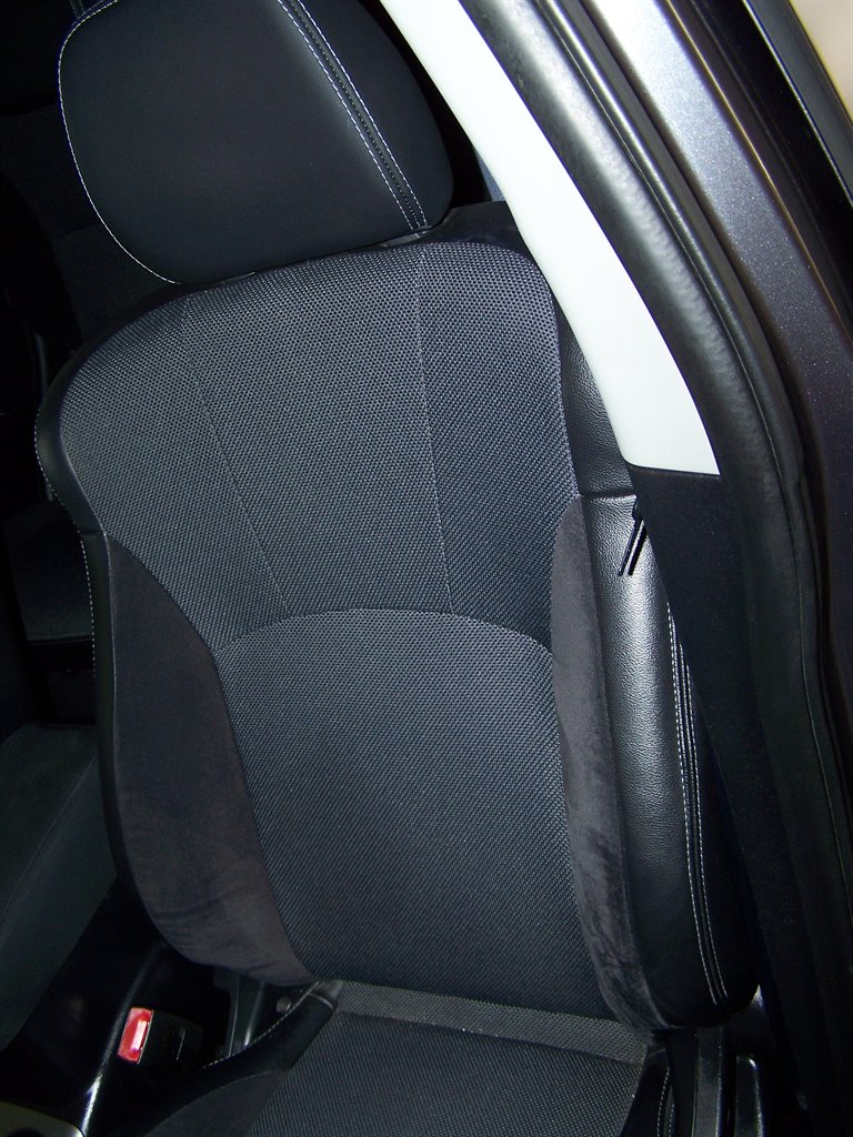 2010 Mitsubishi Outlander - $12,890