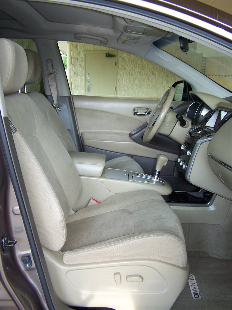 2011 Nissan Murano - $8,990