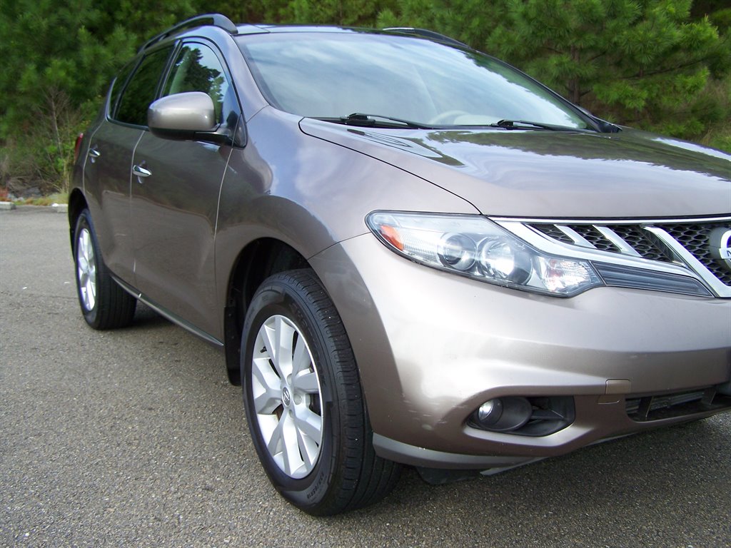 2011 Nissan Murano - $8,990