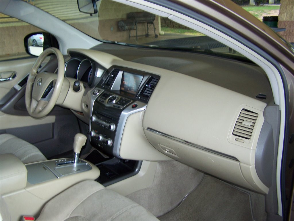 2011 Nissan Murano - $8,990