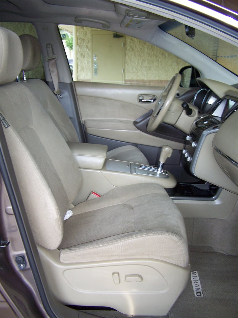 2011 Nissan Murano - $8,990