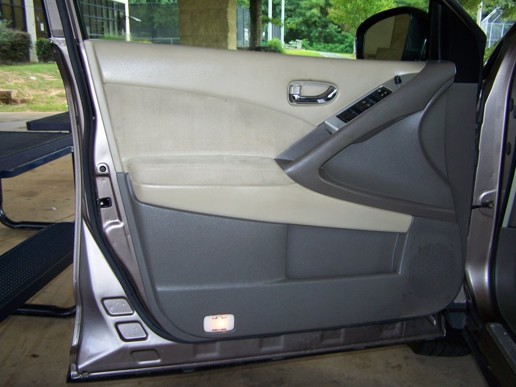 2011 Nissan Murano - $8,990