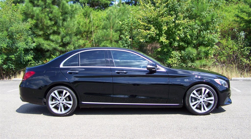 2015 Mercedes-Benz C-Class - $12,890