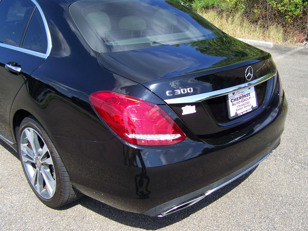 2015 Mercedes-Benz C-Class - $12,890
