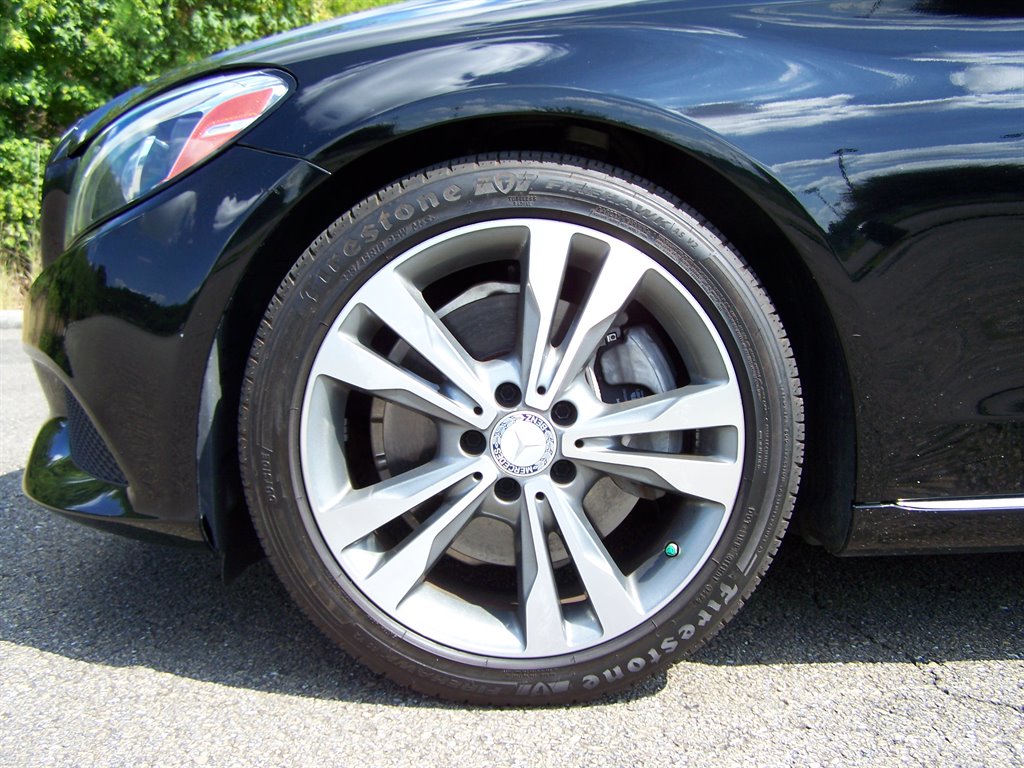 2015 Mercedes-Benz C-Class - $12,890