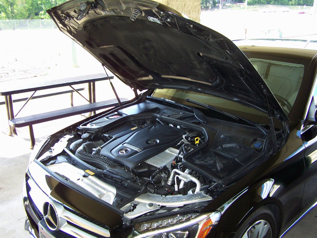 2015 Mercedes-Benz C-Class - $12,890