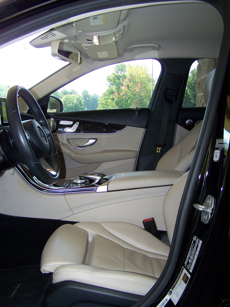 2015 Mercedes-Benz C-Class - $12,890