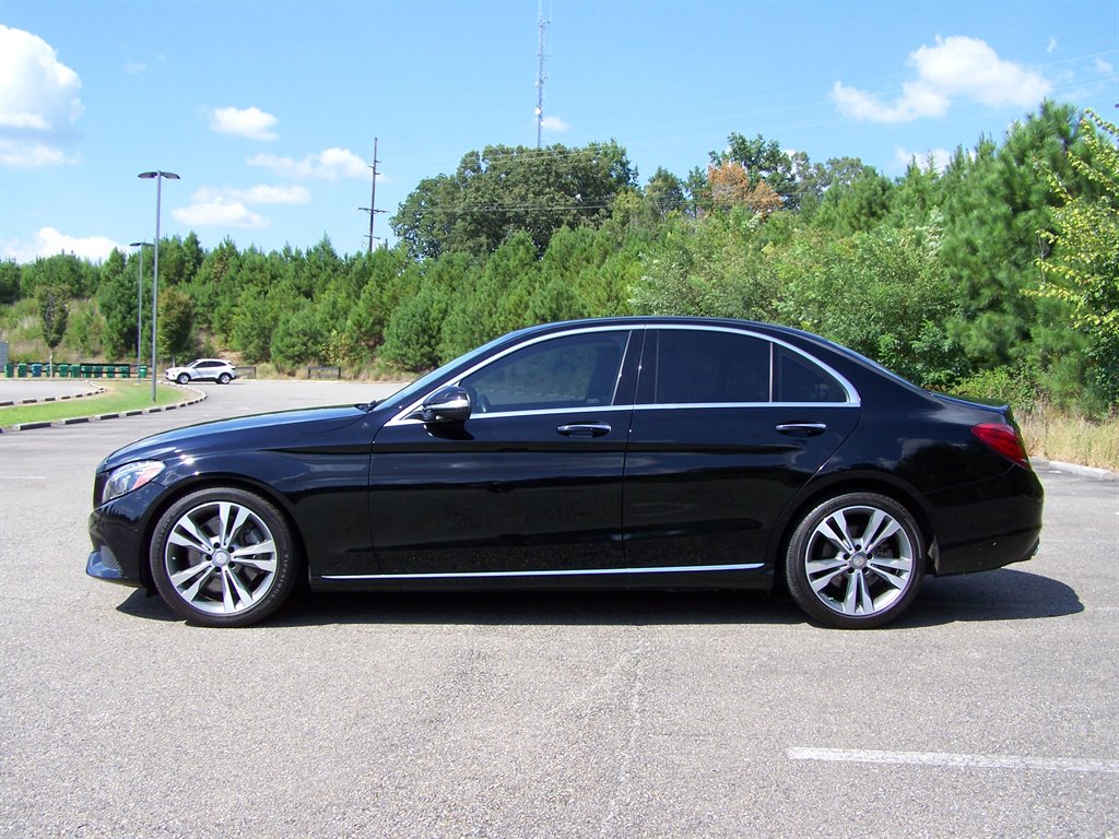 2015 Mercedes-Benz C-Class - $12,890