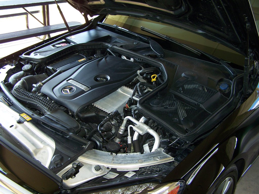 2015 Mercedes-Benz C-Class - $12,890