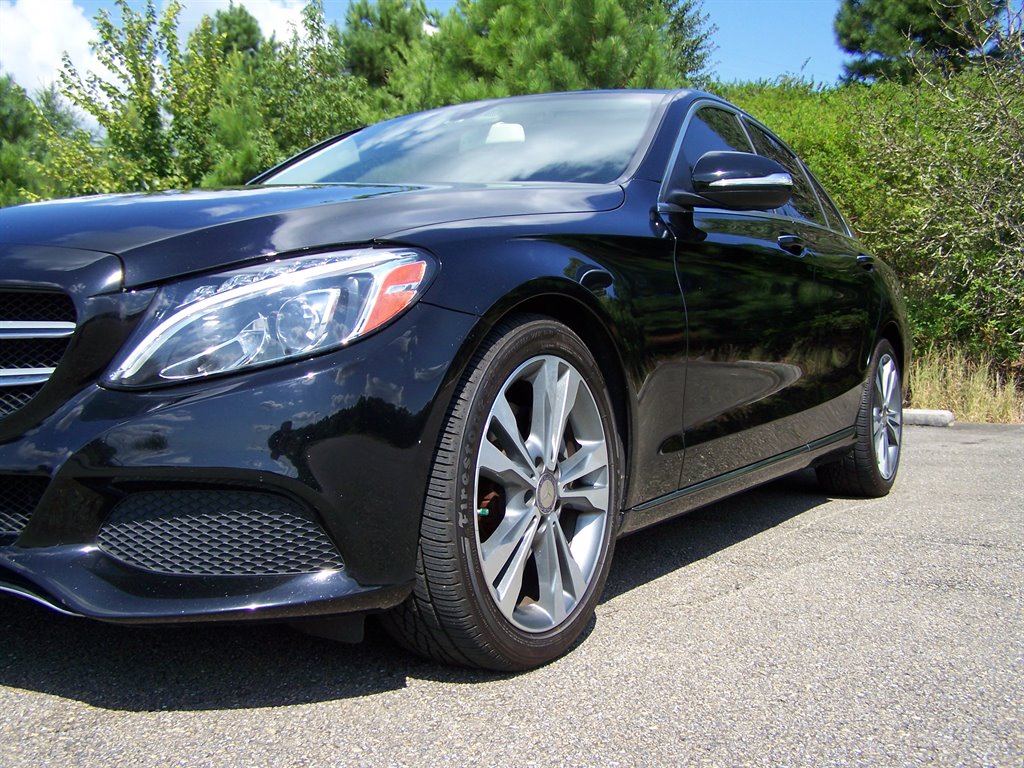 2015 Mercedes-Benz C-Class - $12,890