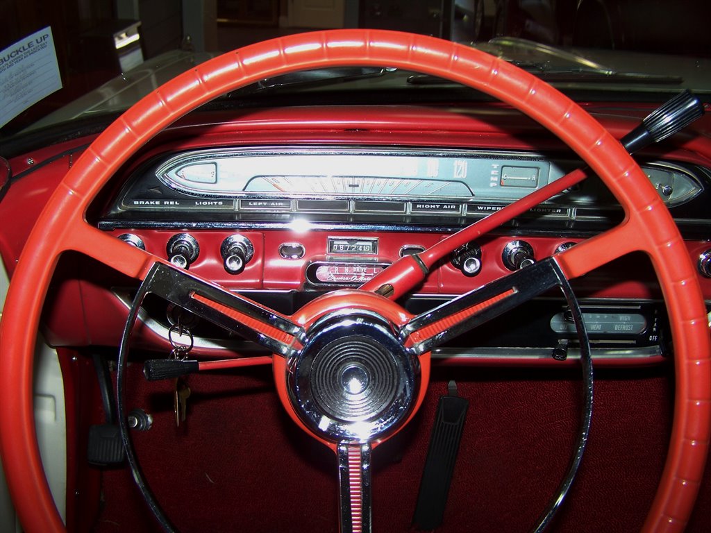 1961 Ford Galaxie Sunliner - $39,990