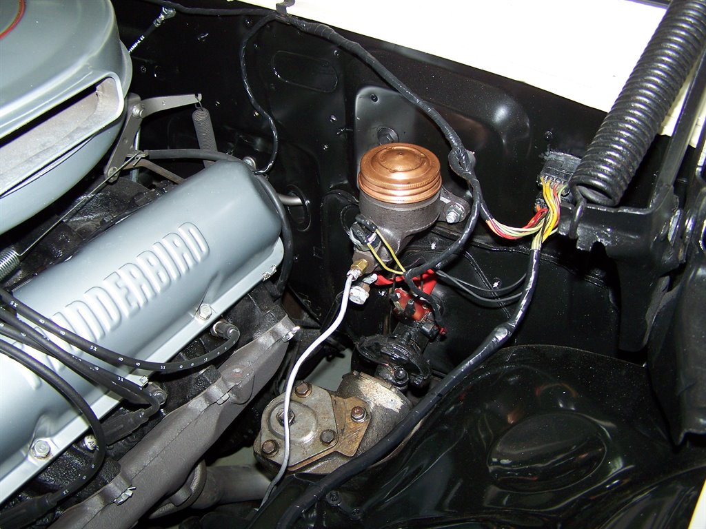 1961 Ford Galaxie Sunliner - $39,990
