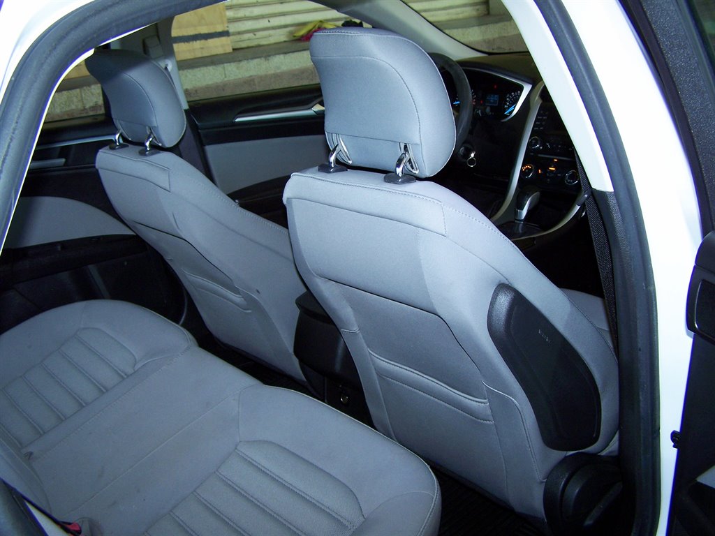 2014 Ford Fusion - $10,990