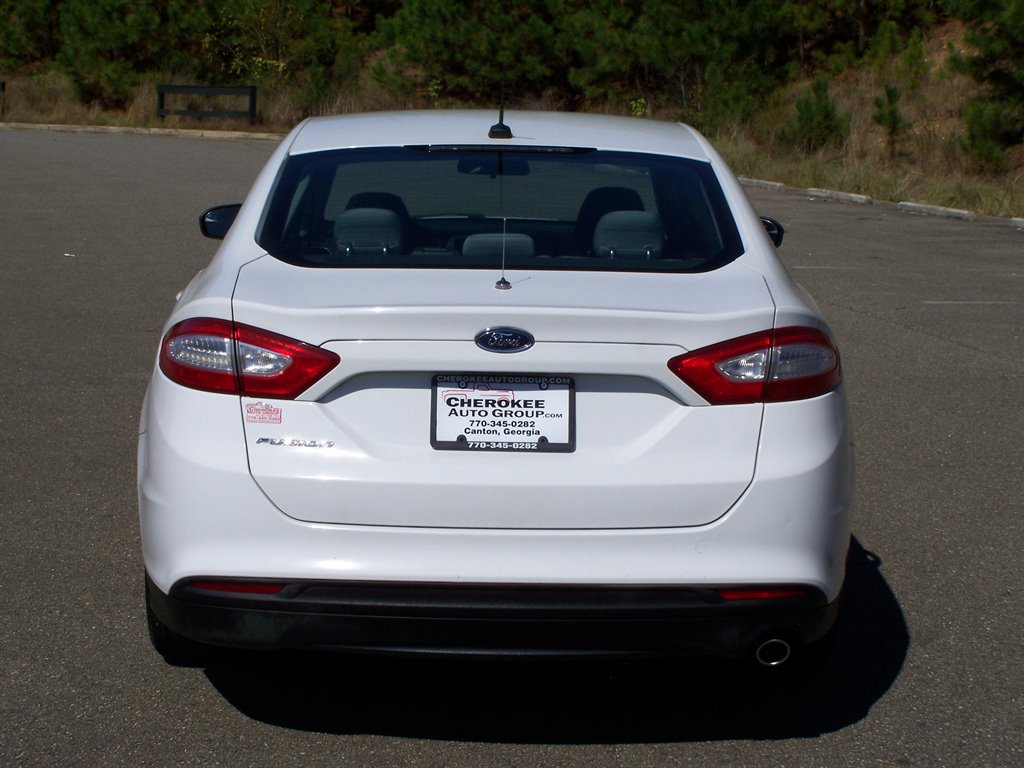 2014 Ford Fusion - $10,990