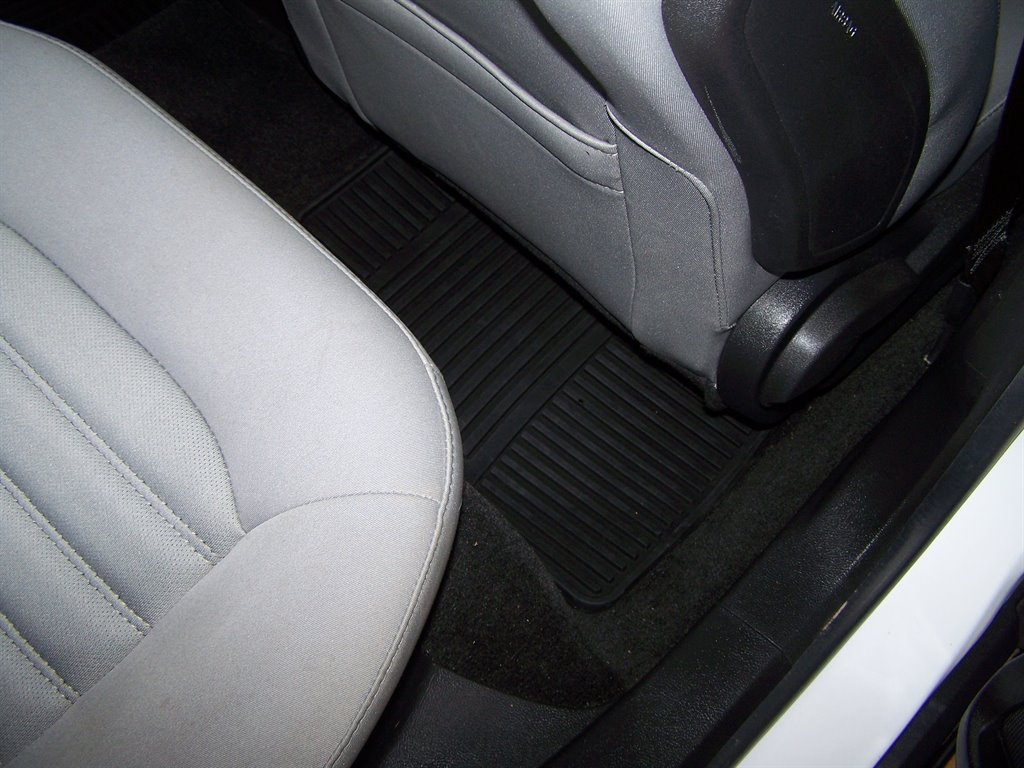 2014 Ford Fusion - $10,990