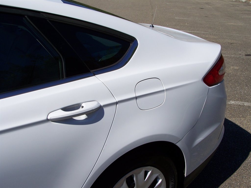2014 Ford Fusion - $10,990