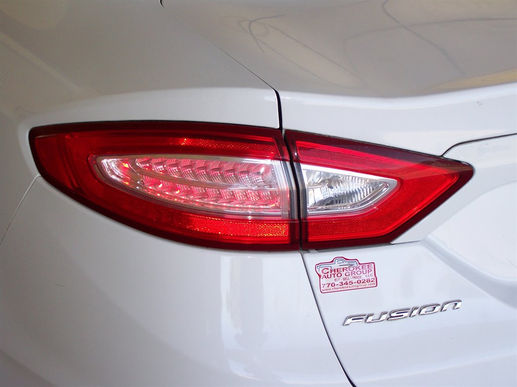 2014 Ford Fusion - $10,990