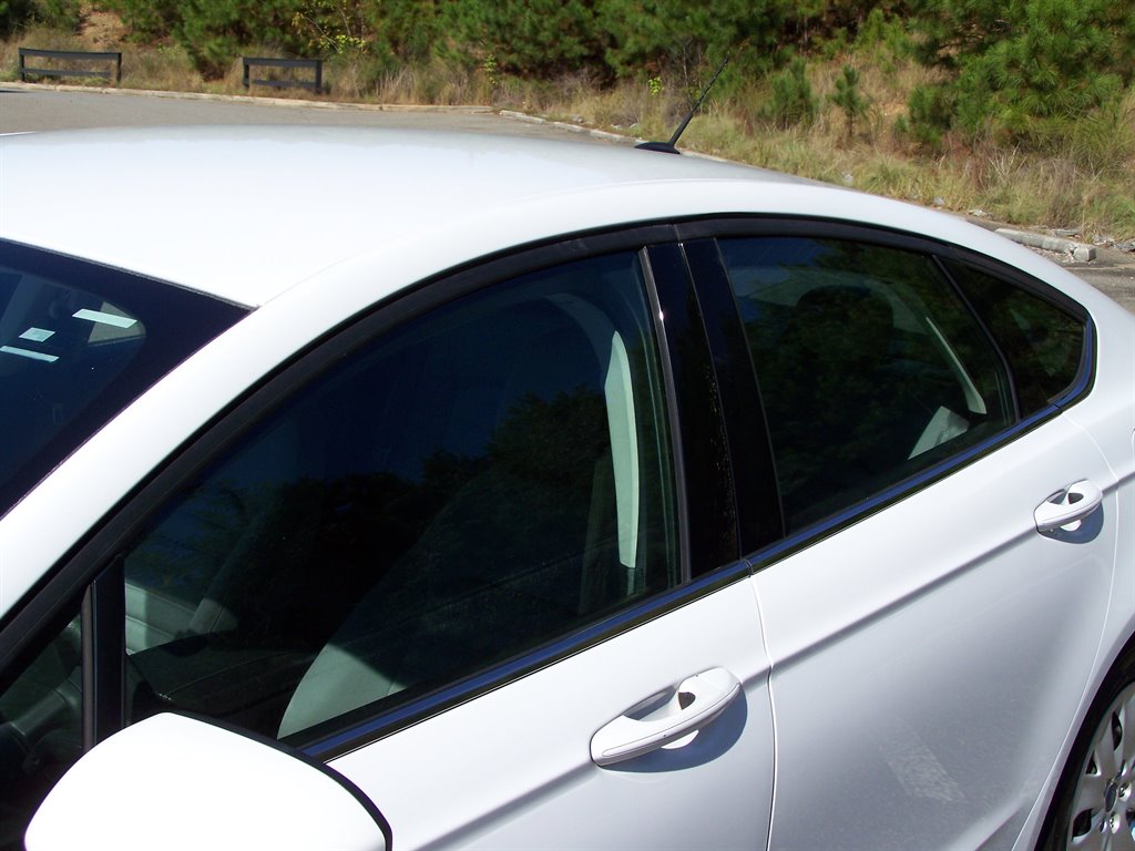 2014 Ford Fusion - $10,990