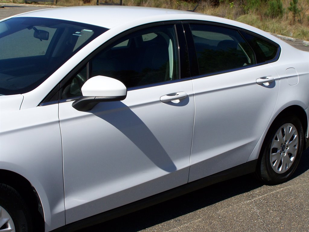 2014 Ford Fusion - $10,990
