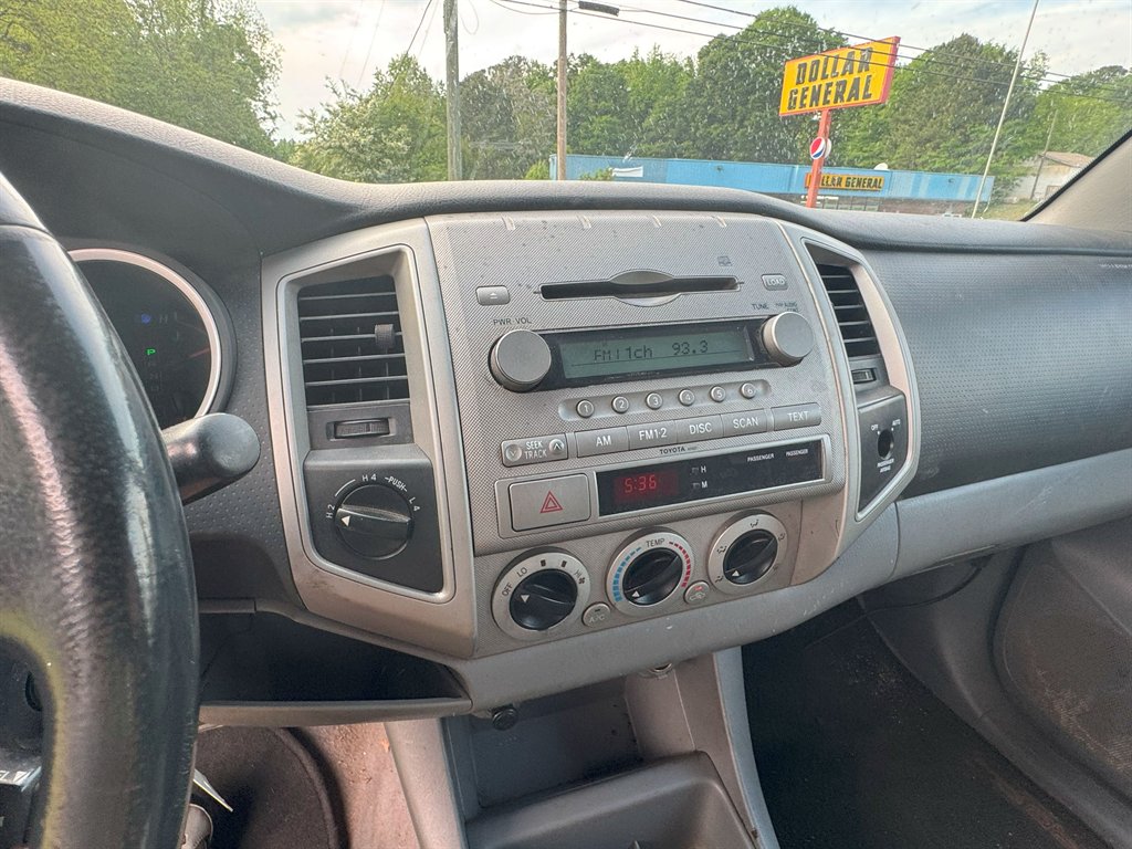 2007 Toyota Tacoma V6 photo