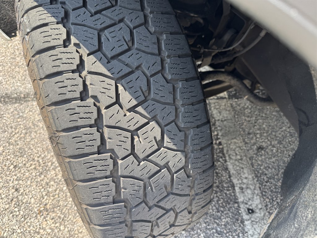 2016 GMC Sierra 1500 SLT photo