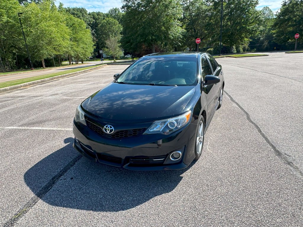 2012 Toyota Camry L photo