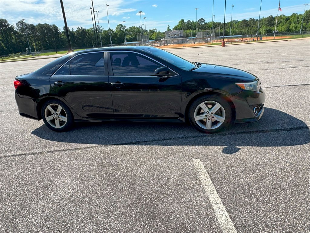 2012 Toyota Camry L photo