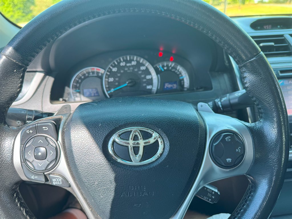 2012 Toyota Camry L photo