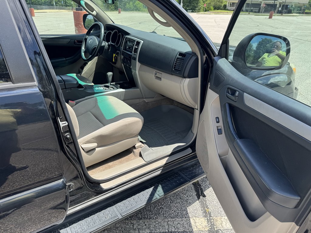 2006 Toyota 4Runner SR5 photo