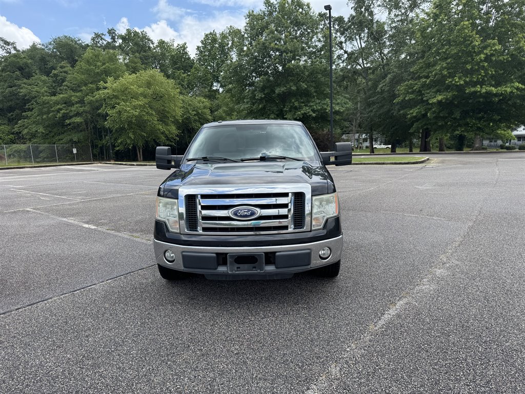 2010 Ford F-150 XLT photo