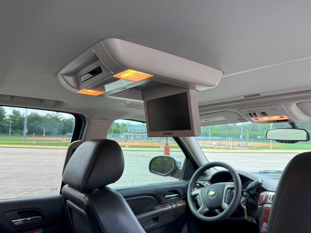 2013 Chevrolet Tahoe LTZ photo