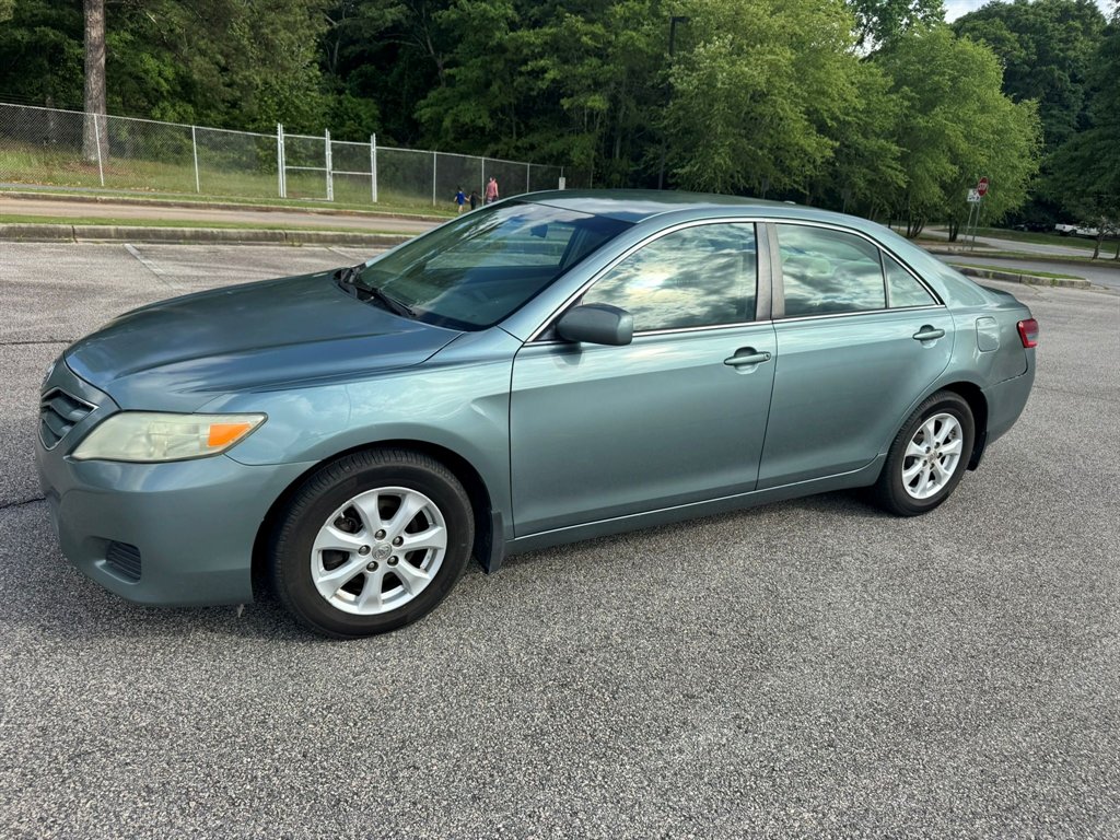 2011 Toyota Camry - $8,900
