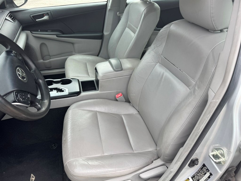 2014 Toyota Camry - $9,900