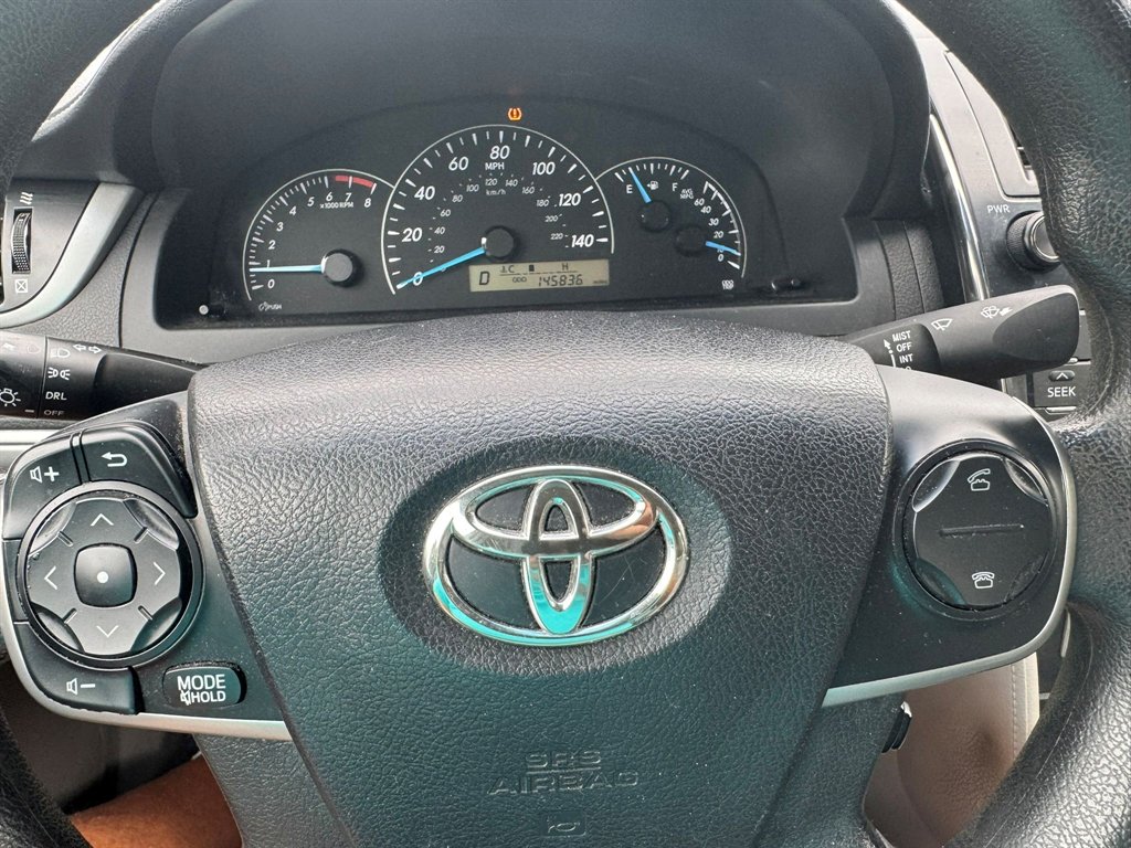 2014 Toyota Camry - $9,900