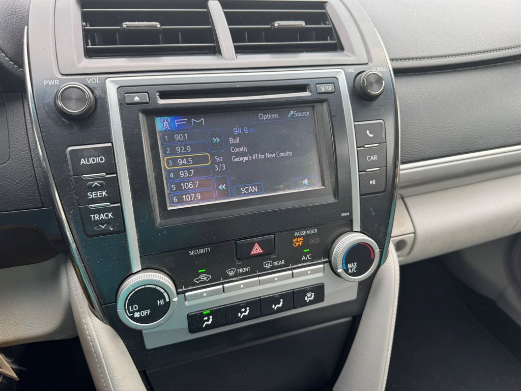 2014 Toyota Camry - $9,900
