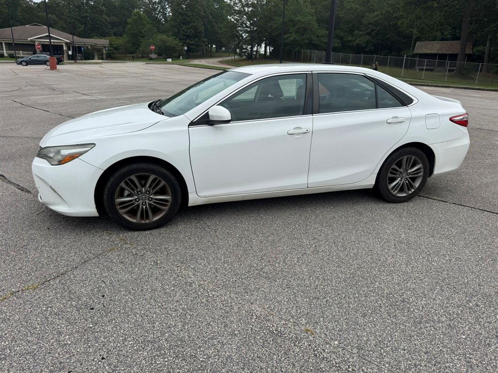 2015 Toyota Camry - $11,500