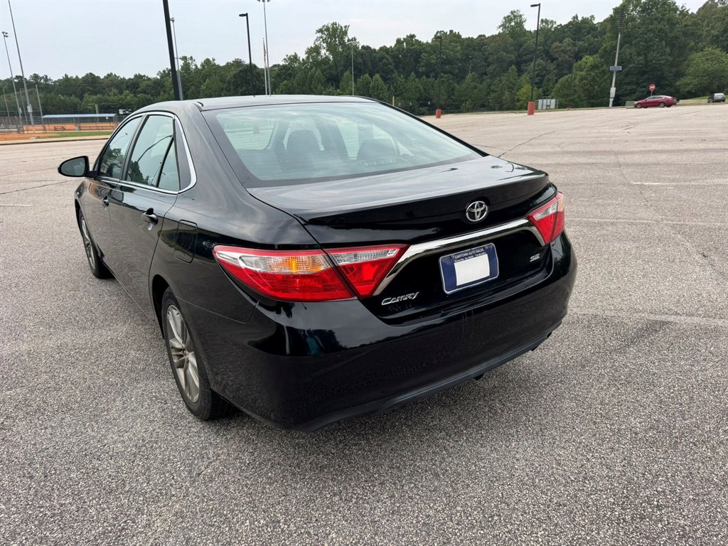 2017 Toyota Camry - $11,900