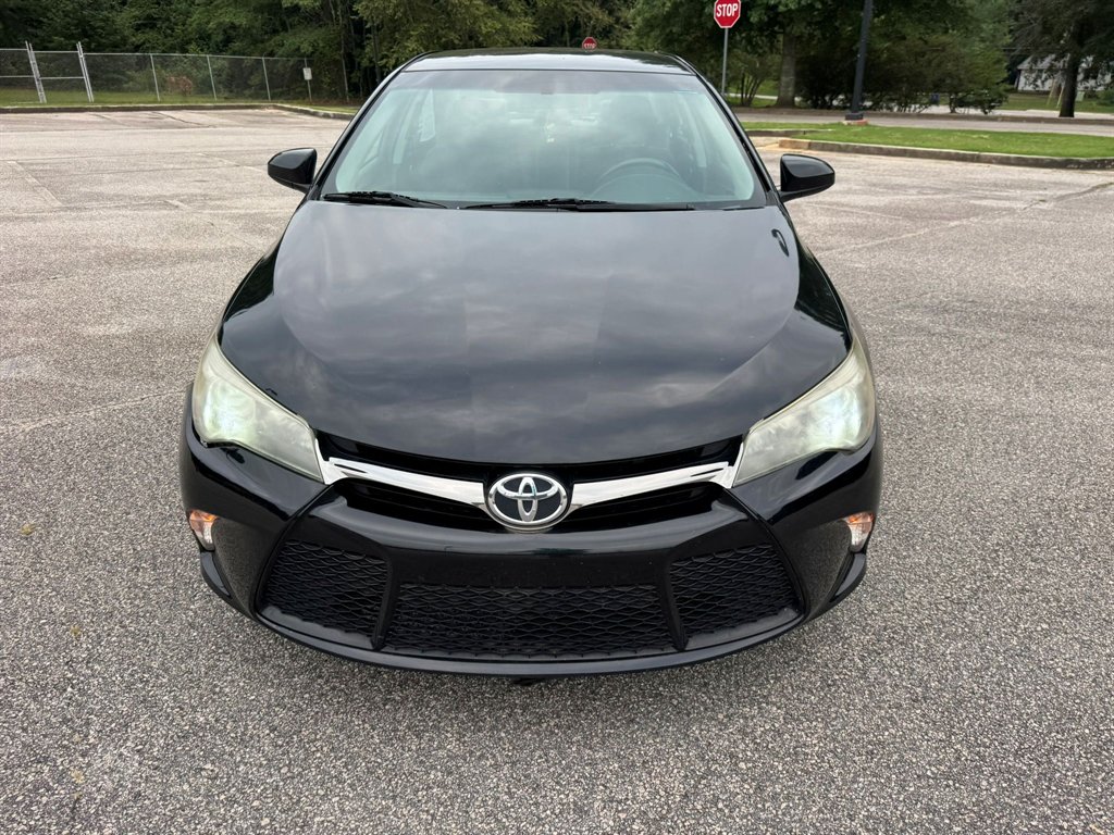 2017 Toyota Camry - $11,900