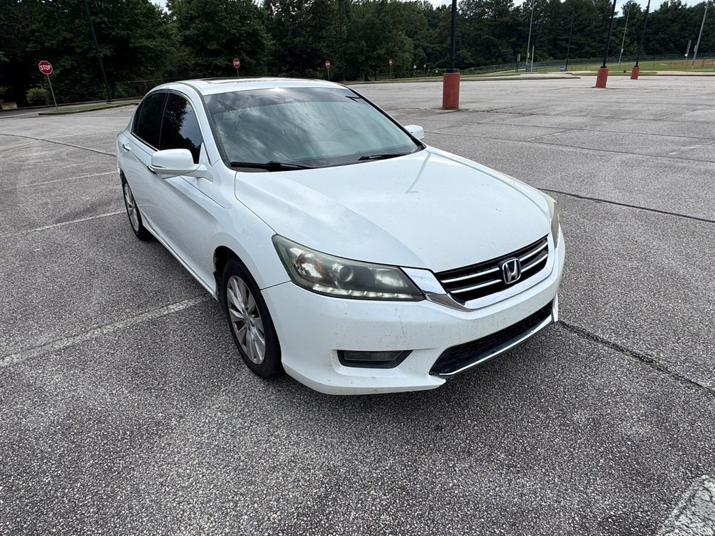2015 Honda Accord - $9,900