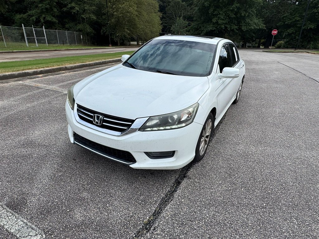 2015 Honda Accord - $9,900